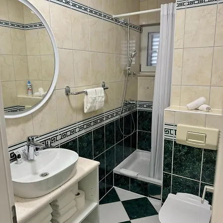 Rozika Apartamento Baška Voda