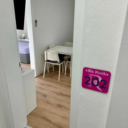 Rozika Apartamento Baška Voda