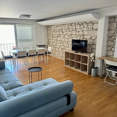 Apartment Rozika *
