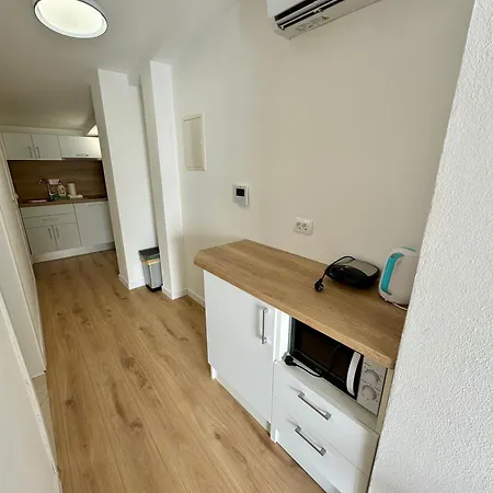 Apartment Rozika Baska Voda